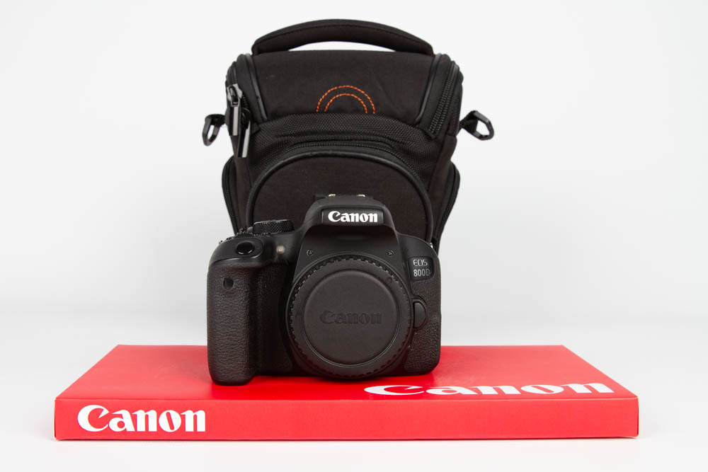 Canon 800D