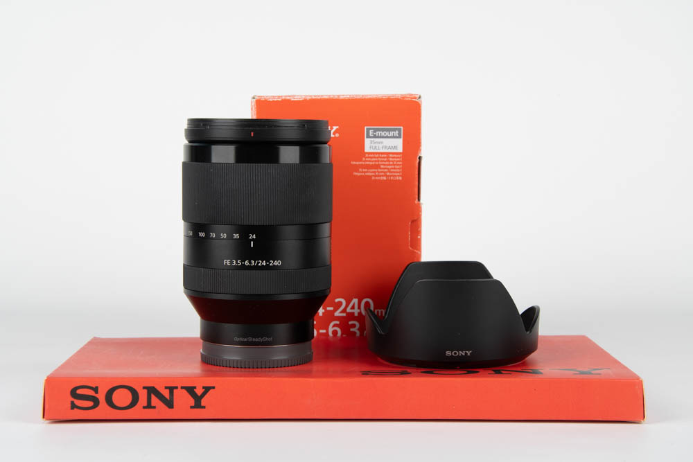 Sony 24-240mm F3.5-6.3 OSS FE