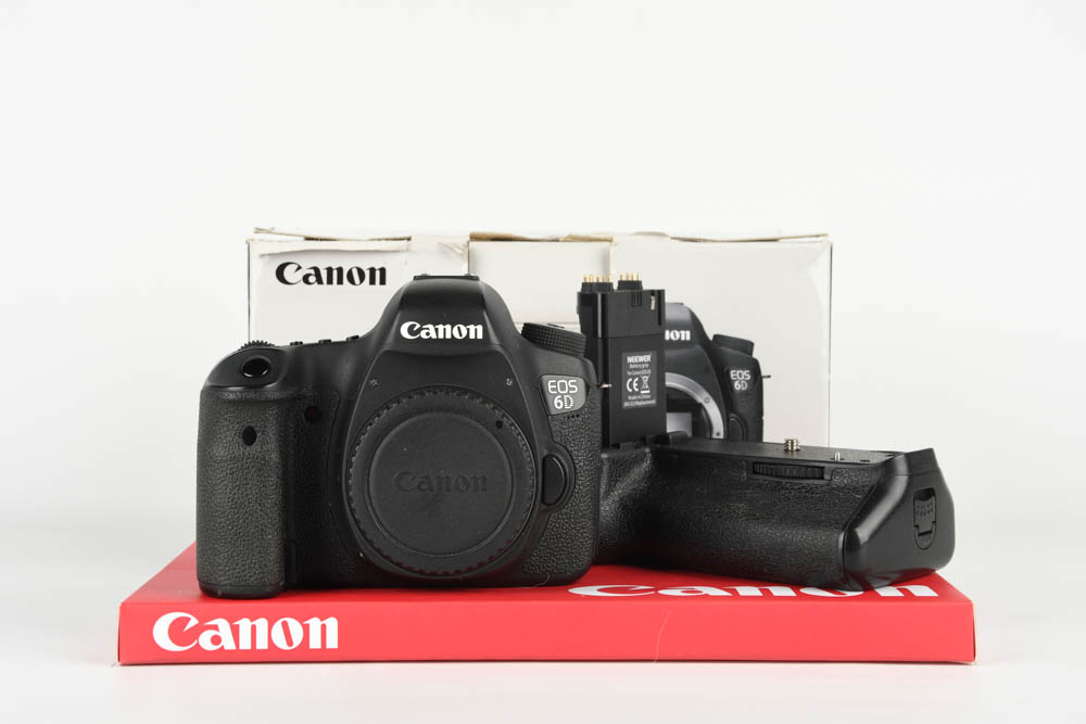 Canon 6D + battery grip