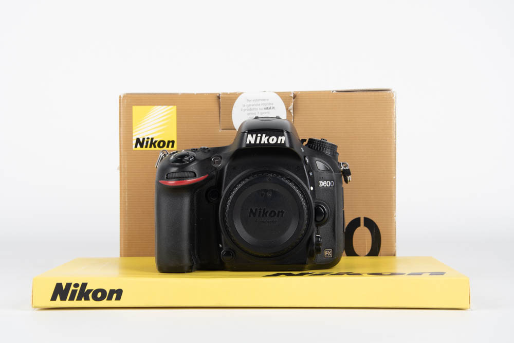 Nikon D600