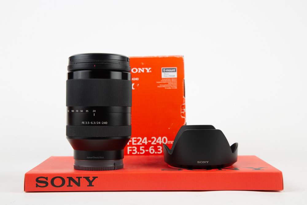 Sony 24-240mm F3.5-6.3 OSS FE E-mount