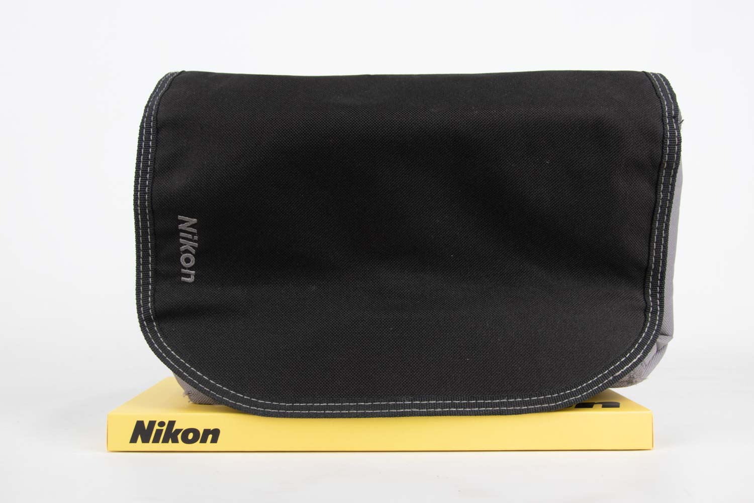 Borsa tracolla Nikon nera/grigia